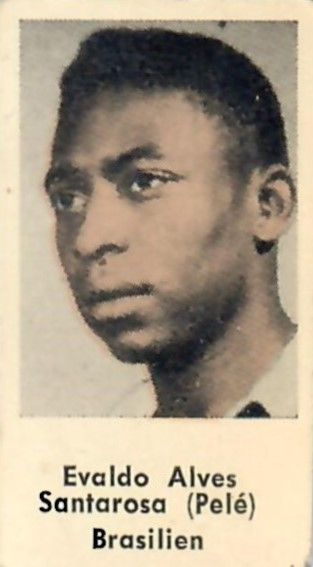En av de första samlarbilderna på Pelé.